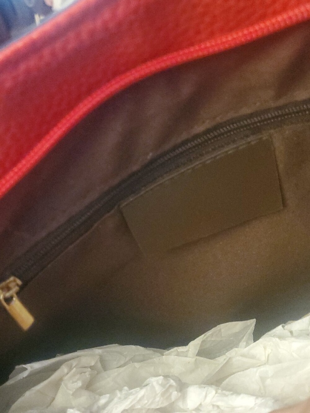 Red Tote Bag - Sleek Women's Shoulder Bag - Picture 6 of 10
